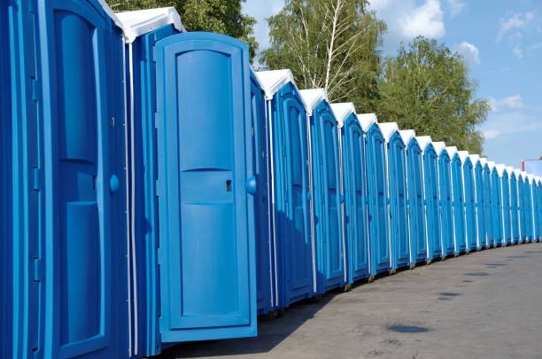 Porta potty delivery and setup in Ave Maria, FL